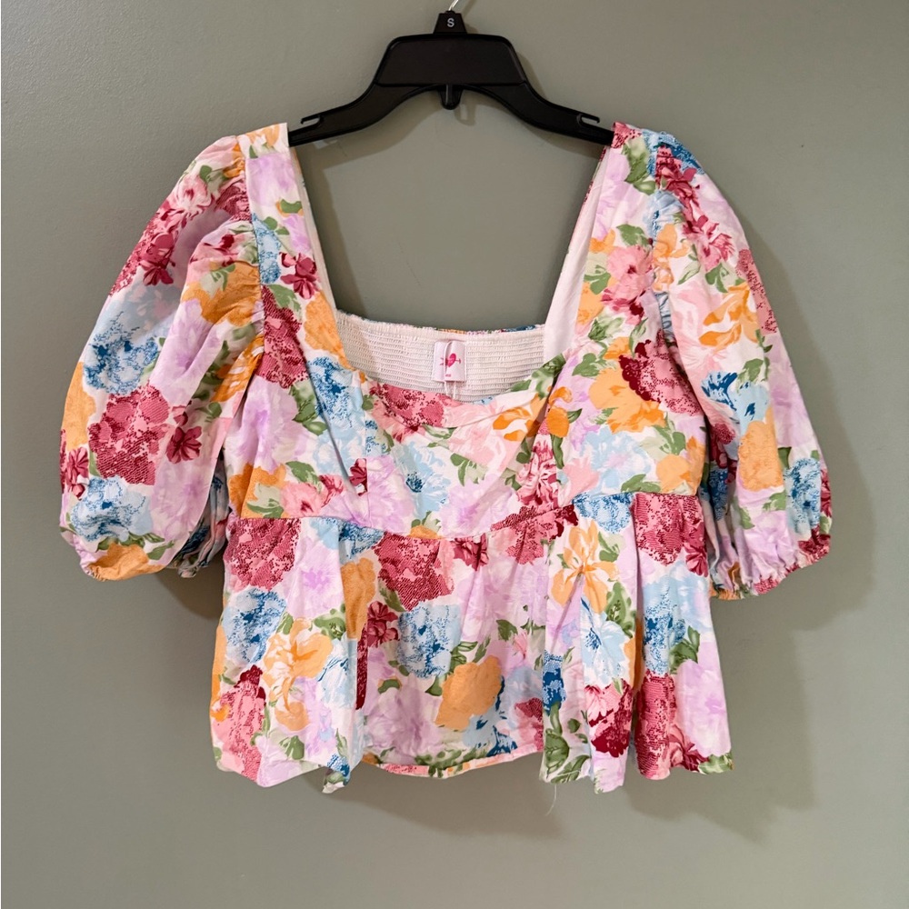 BuddyLove Alana Puff Sleeve Peplum Top - Carnation
NWOT size large